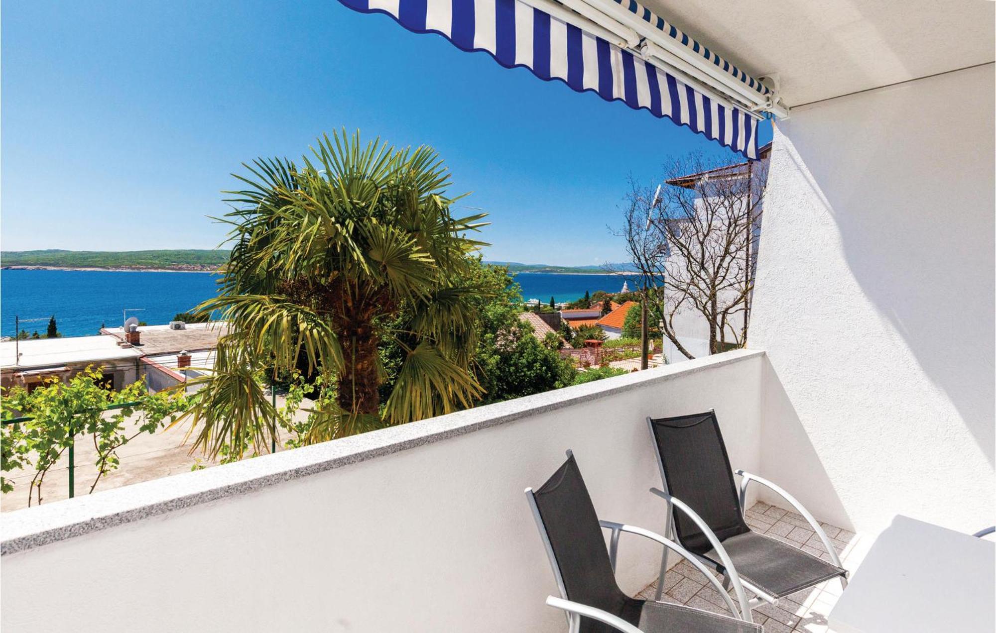 Beautiful Apartment In Crikvenica With Kitchen Екстер'єр фото