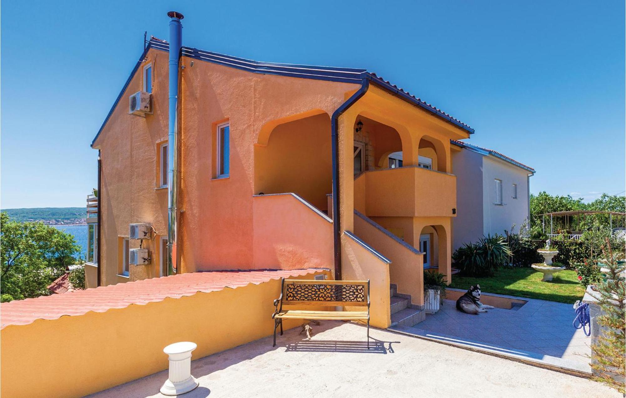 Beautiful Apartment In Crikvenica With Kitchen Екстер'єр фото