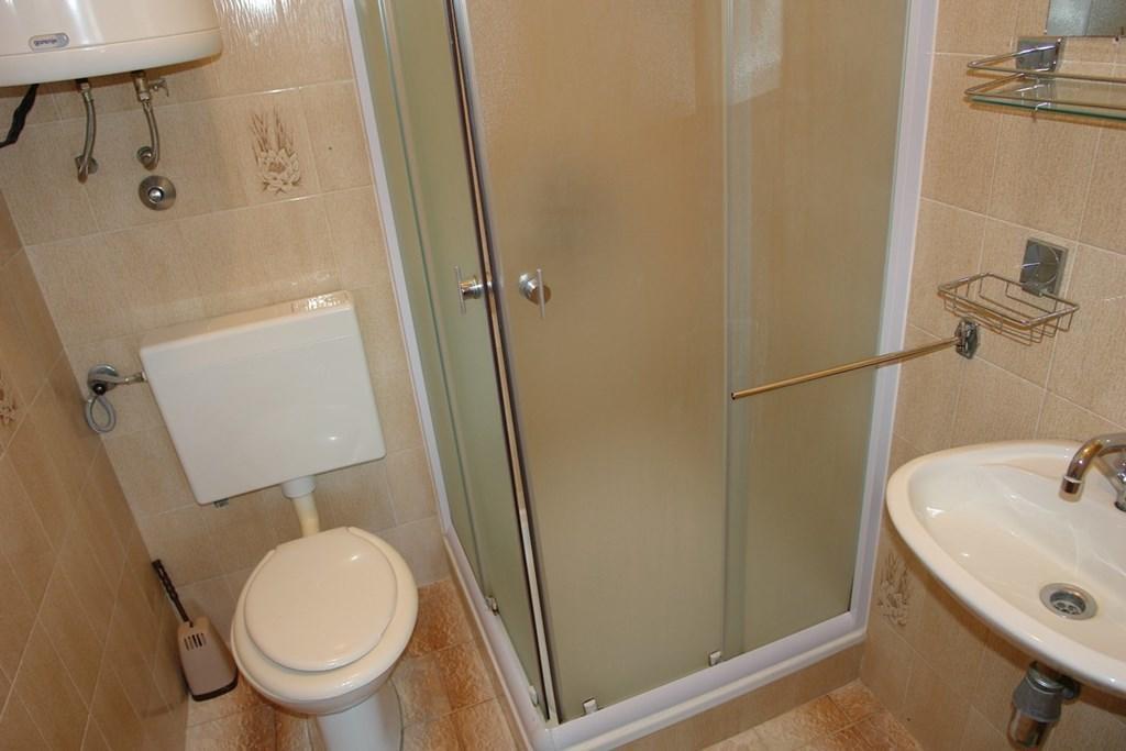 Beautiful Apartment In Crikvenica With Kitchen Номер фото